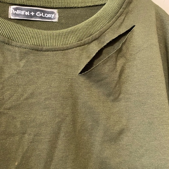 Wren + Glory Don’t Know Don’t Care distressed sweatshirt #81 - Picture 12 of 13